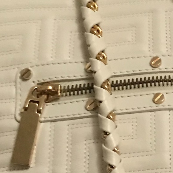 Versace White & Gold Quilted Leather Front Zip - Picture 8 of 13